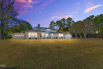 329 Ditchbank Rd, Goldsboro, NC 27534