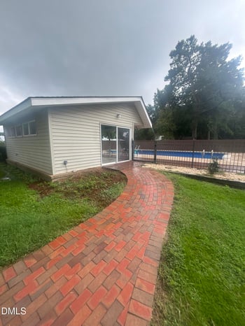 329 Ditchbank Rd, Goldsboro, NC 27534