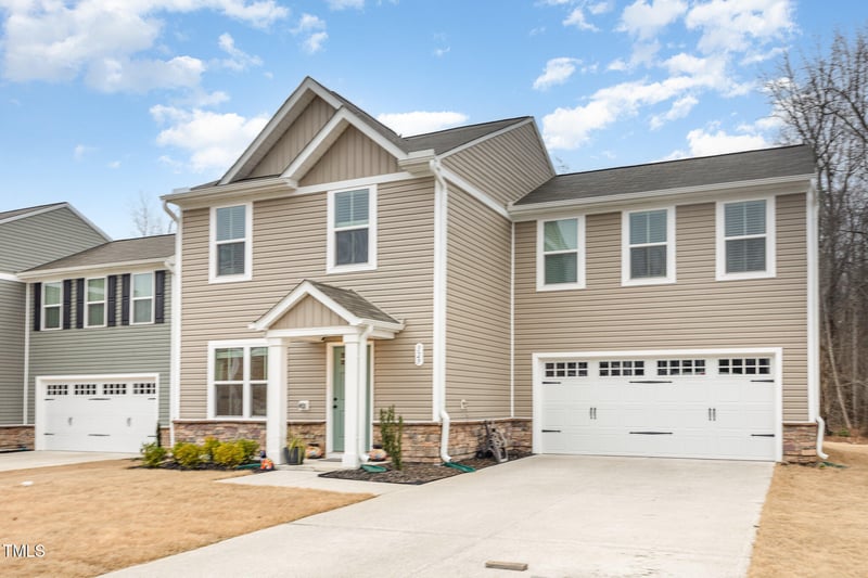329 Golden Plum Ln, Zebulon, NC 27597