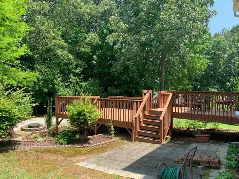 329 Groundsel Pl, Clayton, NC 27527