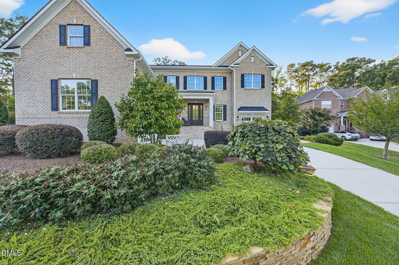329 Lady Marian Ct, Cary, NC 27518