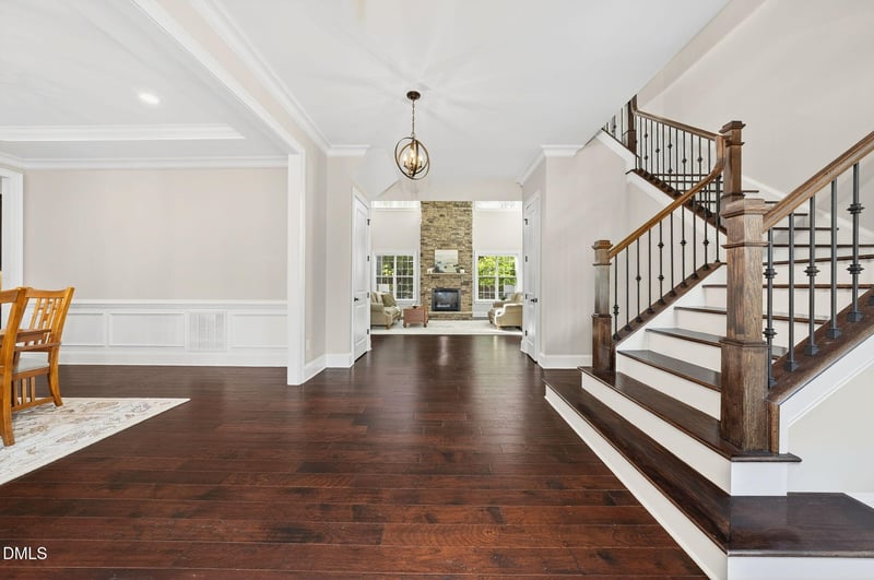 329 Lady Marian Ct, Cary, NC 27518