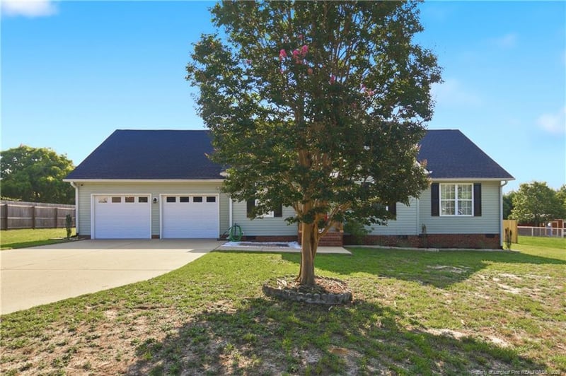 329 Northview Dr, Sanford, NC 27332