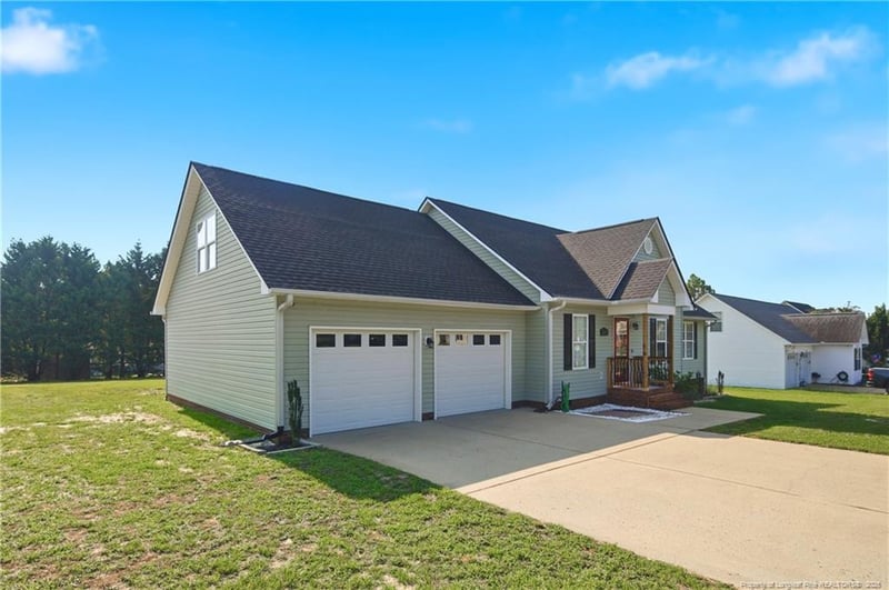 329 Northview Dr, Sanford, NC 27332