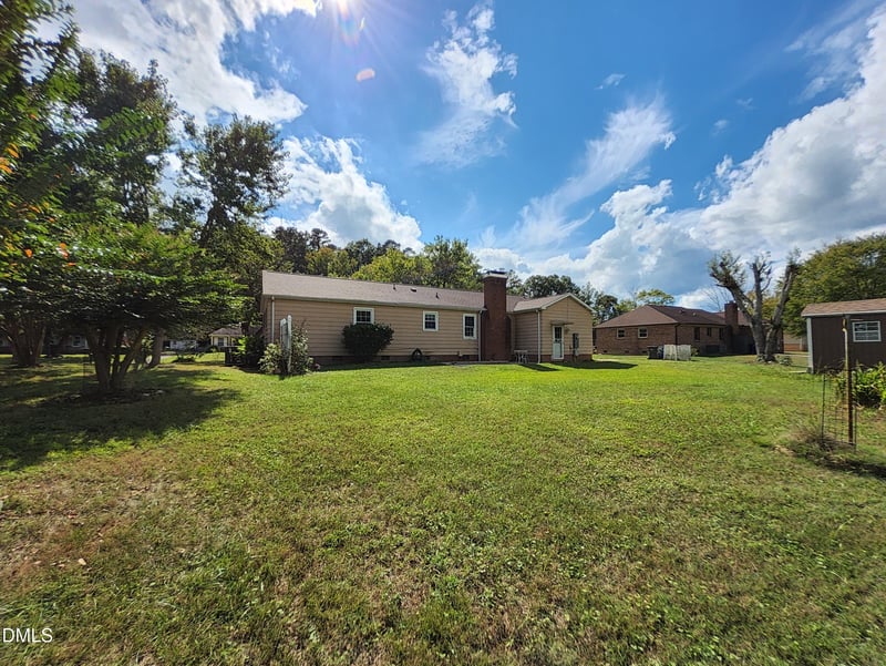 329 Rippling Stream Rd, Durham, NC 27704