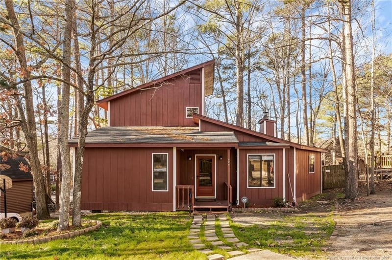 329 Whipple Tree Ln, Fayetteville, NC 28314