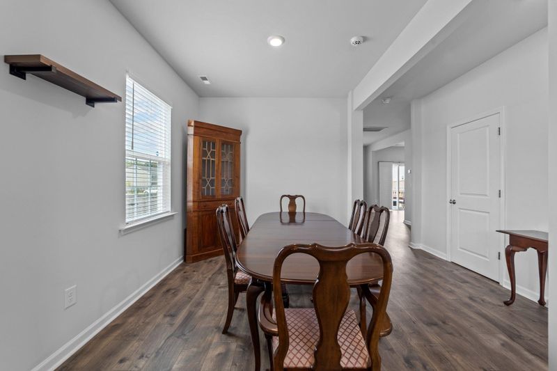 3291 Longpine Dr, Burlington, NC 27215