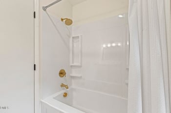 3291 Mill Rn #149, Raleigh, NC 27612