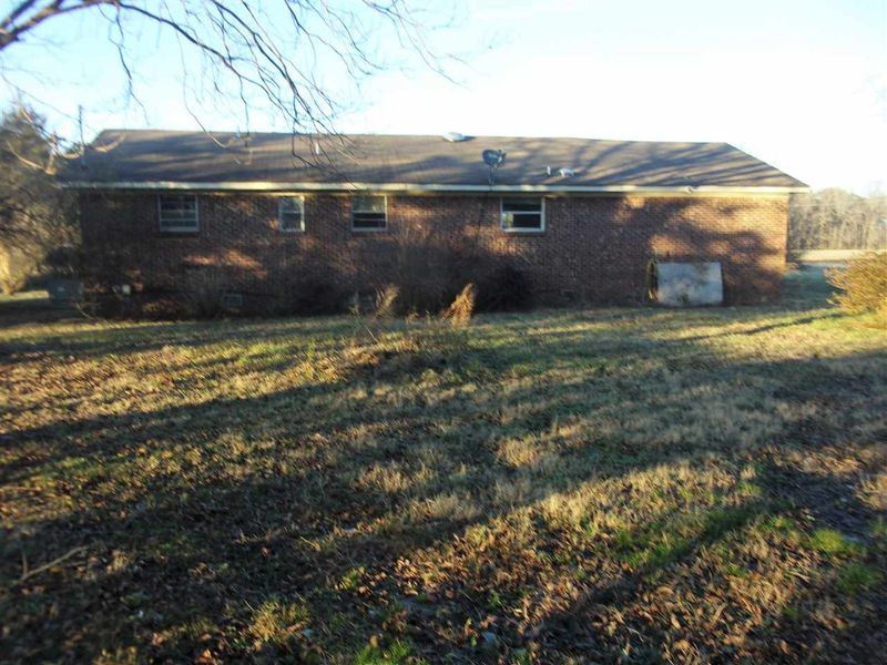 3294 Us 70 Hw, Smithfield, NC 27577