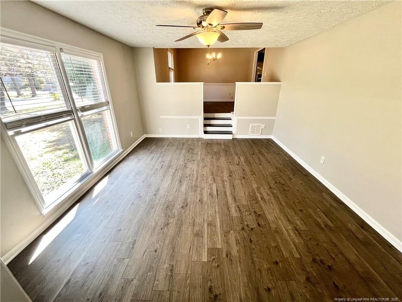 3294 Yarmouth Dr, Fayetteville, NC 28306