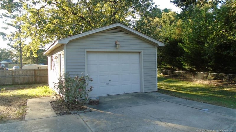 3298 Alforodo St, Fayetteville, NC 28306