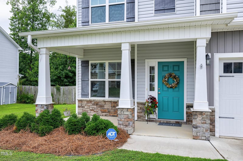 33 Azul Dr, Clayton, NC 27520