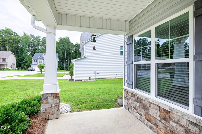 33 Azul Dr, Clayton, NC 27520
