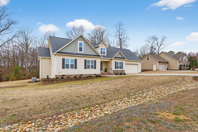 33 Bluestone Dr, Smithfield, NC 27577