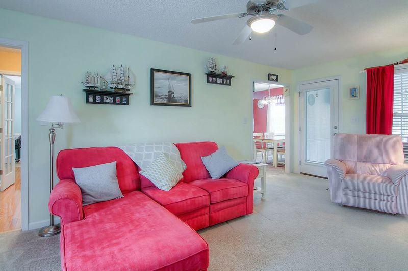 33 Cabin Grove Ct, Angier, NC 27501