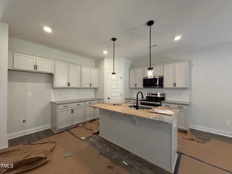 33 Calluna Dr, Clayton, NC 27520