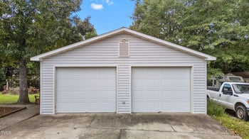 33 Chaucer Pl, Four Oaks, NC 27524