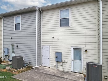 33 Cheltenham Dr, Clayton, NC 27520