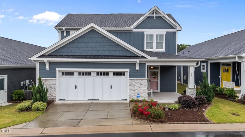 33 Davidson St, Clayton, NC 27527