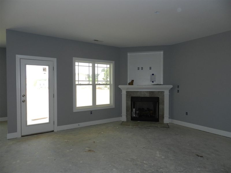 33 Kasdon Dr, Garner, NC 27529