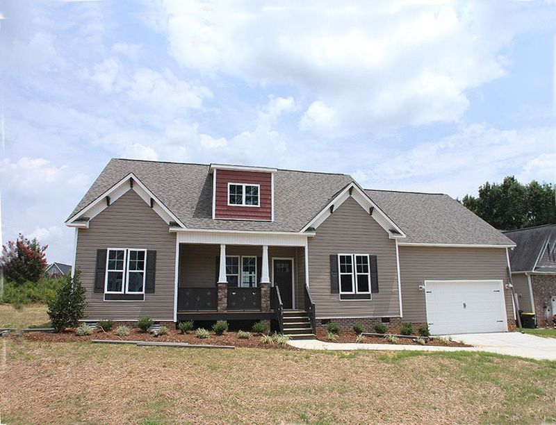 33 Majestic Oak Dr, Garner, NC 27529
