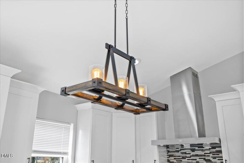 33 Meade Dr, Four Oaks, NC 27524