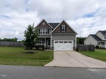 33 Northlodge Ct, Wendell, NC 27591