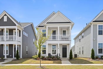 33 Pear Blossom Pw, Clayton, NC 27520