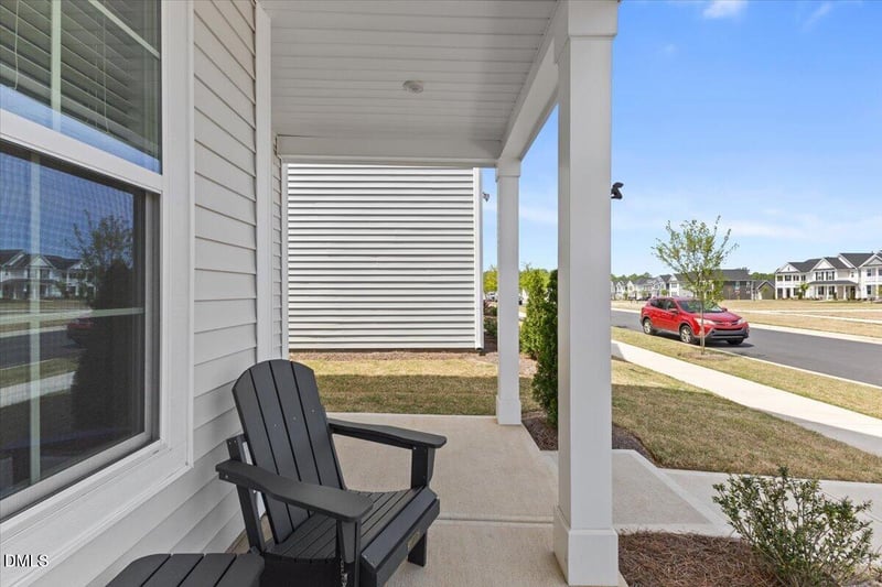 33 Pear Blossom Pw, Clayton, NC 27520