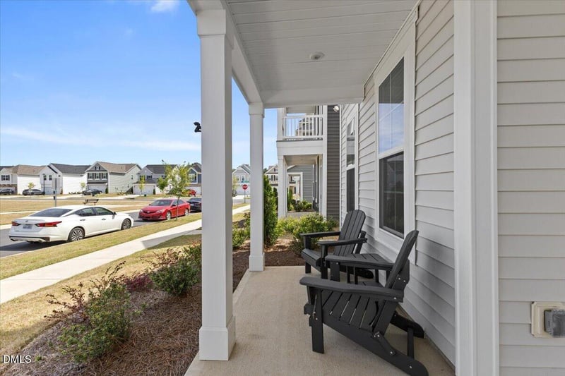33 Pear Blossom Pw, Clayton, NC 27520