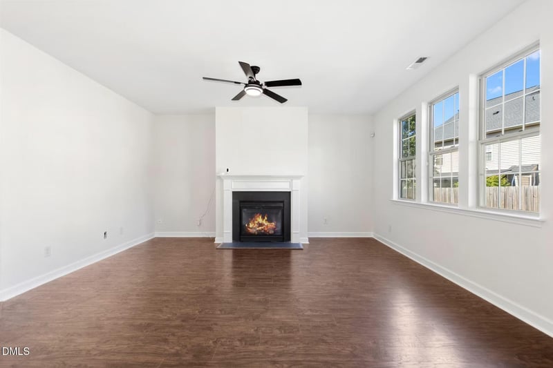 33 Smoketree Ct, Clayton, NC 27527