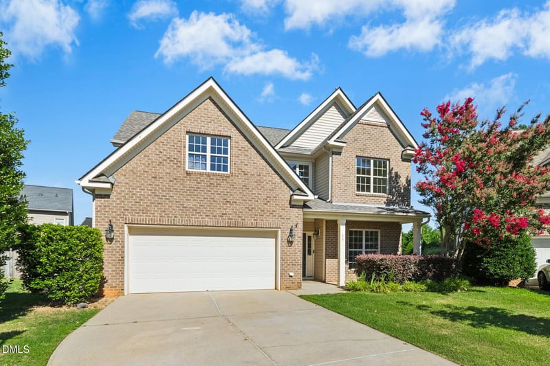 33 Smoketree Ct, Clayton, NC 27527