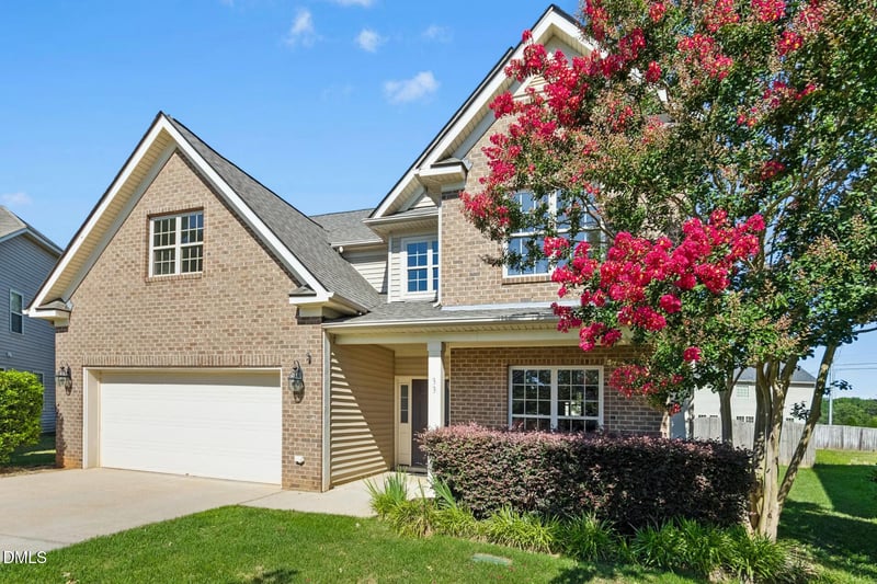 33 Smoketree Ct, Clayton, NC 27527