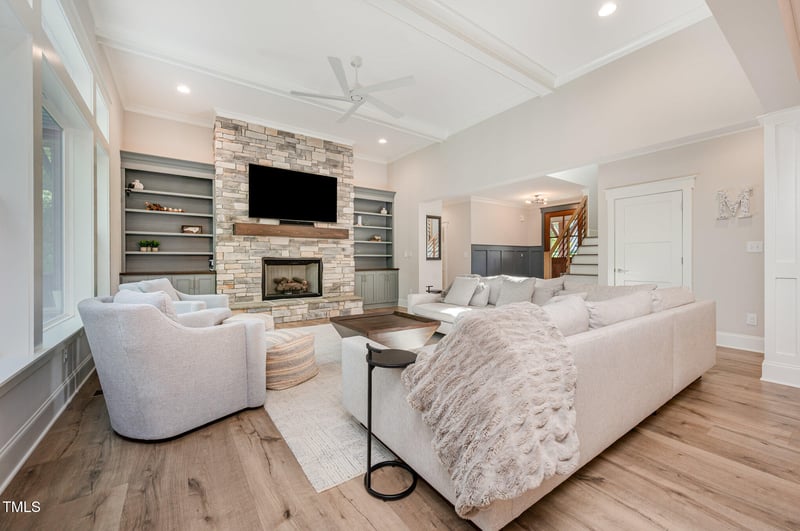 33 Tivoli Ct, Clayton, NC 27527