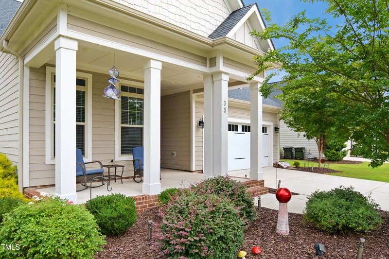 33 Village Walk Dr, Chapel Hill, NC 27517
