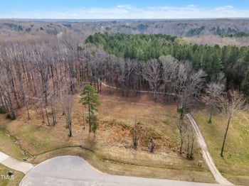 33 Waterstone Ln, Henderson, NC 27537