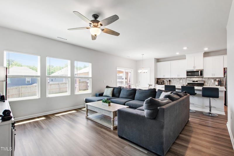 33 White Ash Dr, Clayton, NC 27527