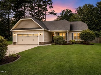 33 Wood Green Dr, Wendell, NC 27591