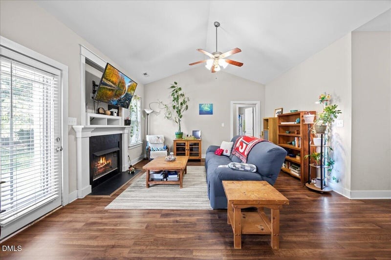 33 Wood Green Dr, Wendell, NC 27591