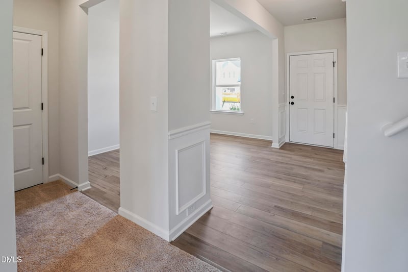 330 Ambassador Dr, Clayton, NC 27520