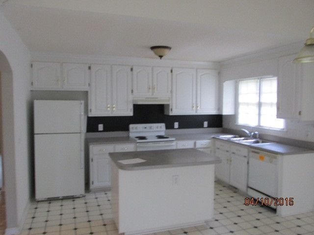 330 Blair Dr, Garner, NC 27529
