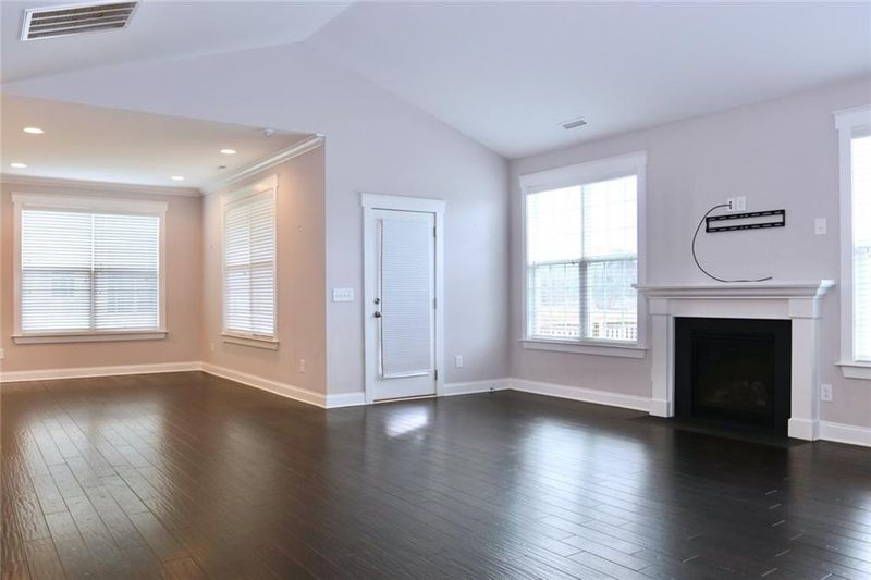 330 Brinkley Cir, Mebane, NC 27302