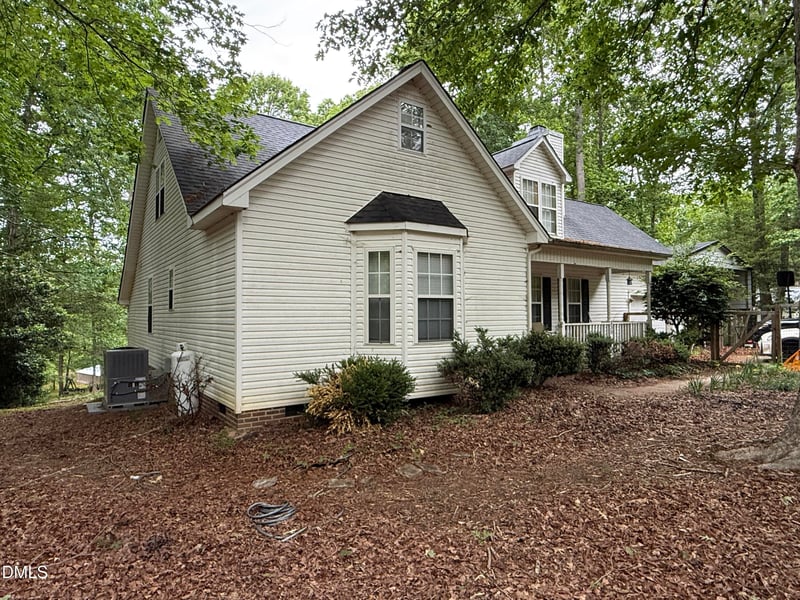 330 Cherrylaurel Dr, Youngsville, NC 27596