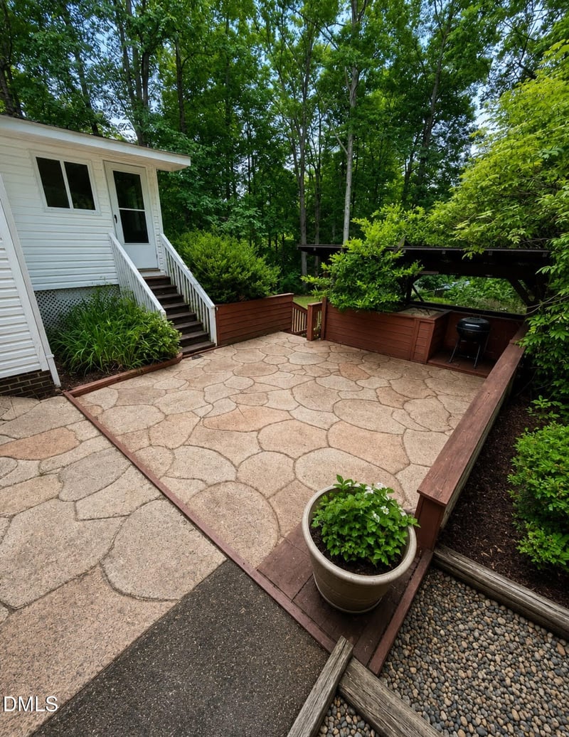 330 Cherrylaurel Dr, Youngsville, NC 27596