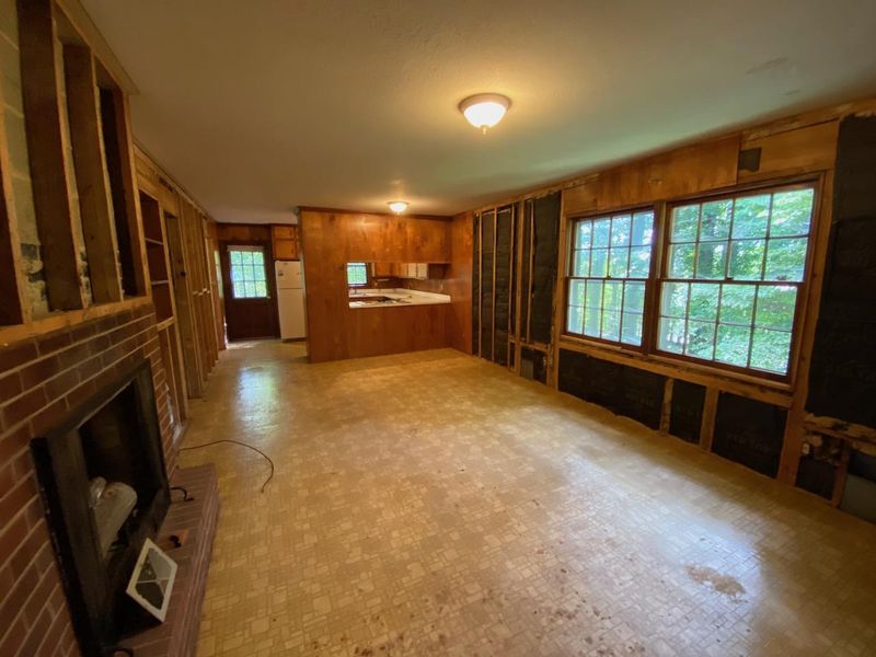 330 Crescent Dr, Clayton, NC 27520