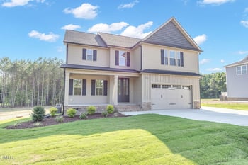 330 Freedom Ridge Dr, Smithfield, NC 27577
