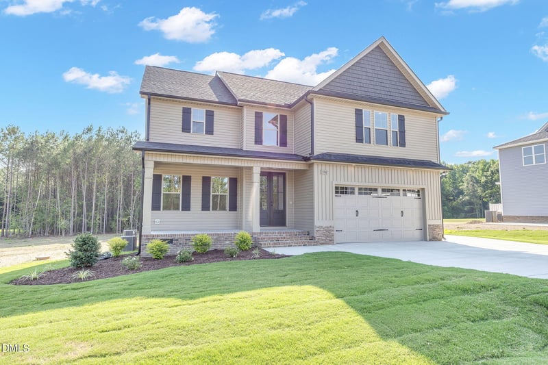 330 Freedom Ridge Dr, Smithfield, NC 27577