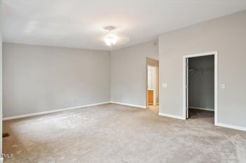 330 Gilman Ln #109, Raleigh, NC 27610