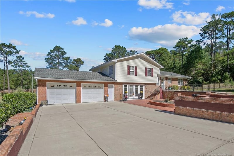 330 Rachel Rd, Fayetteville, NC 28311