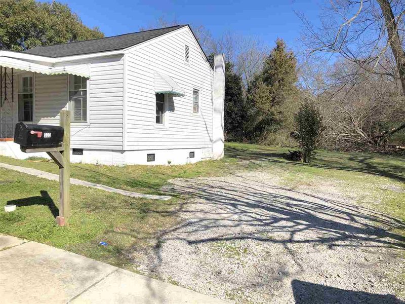 330 E Stallings, Clayton, NC 27520
